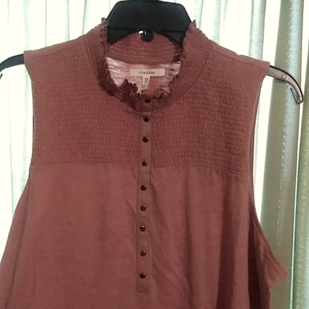 EUC Maurices XXL Sleeveless Top.  Worn once.      F1 - Picture 4 of 5
